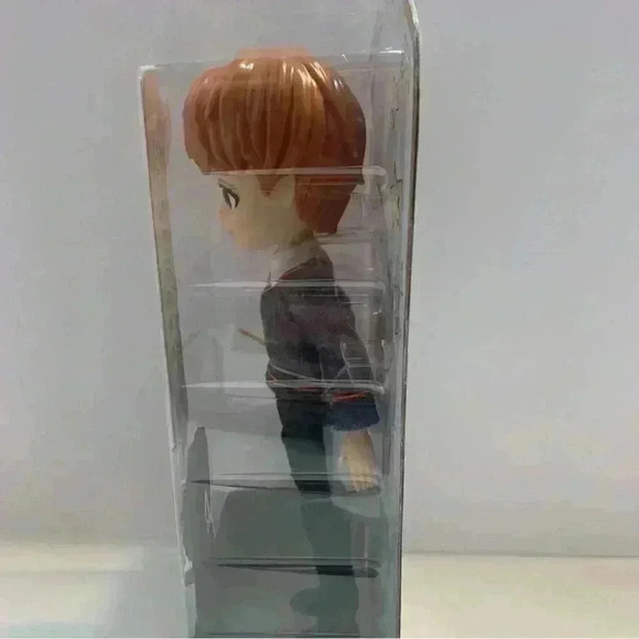 Wizarding World Harry Potter 8-inch Ron Weasley Collector Doll - Picture 5 of 14